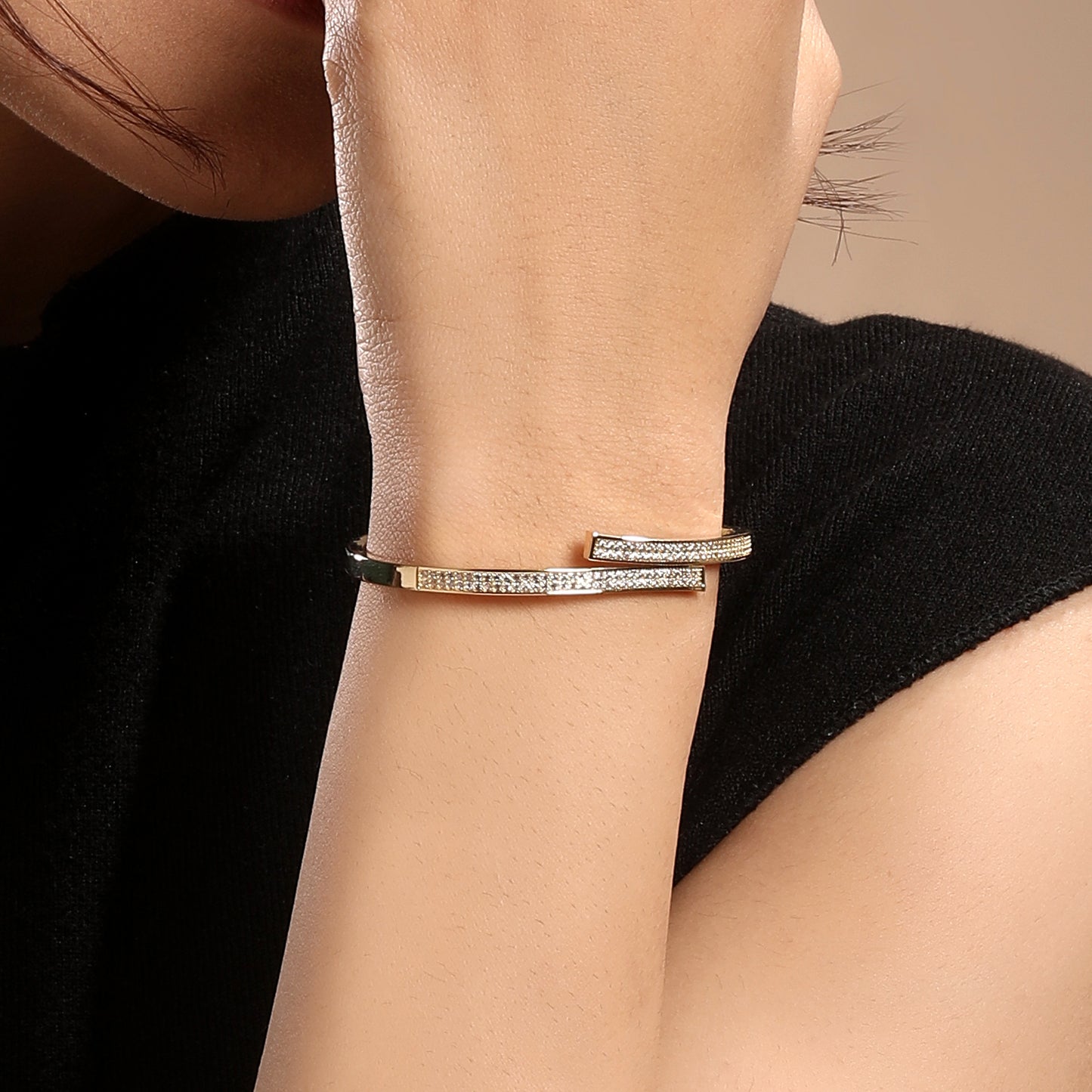 Stylish and Unique Designs 18KT Gold Plated Bracelet