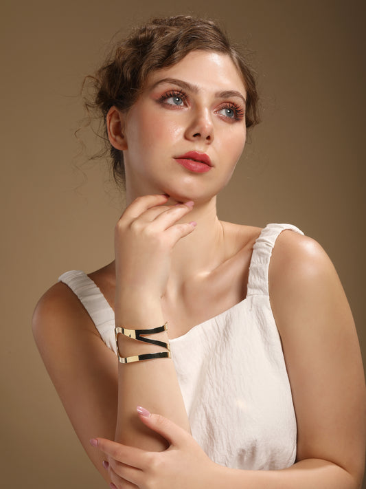 Excellent Designer 18KT Gold Plated Adjustable Cuff Bracelet