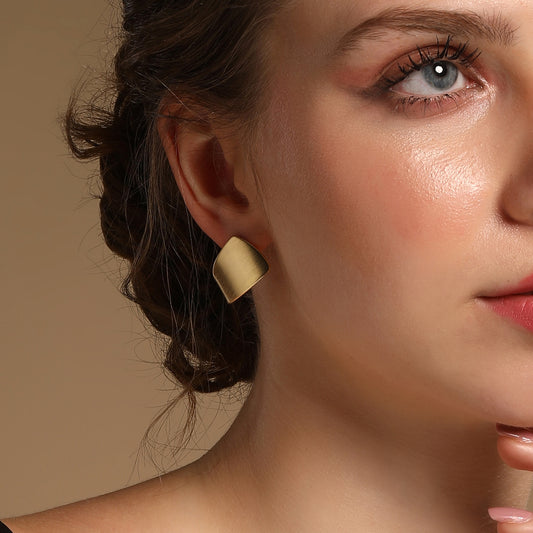 Wide Arc Form Design 18KT Gold Plated Stud Earring