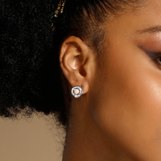 Round Shape Silver Plated Pearl Stud Earring