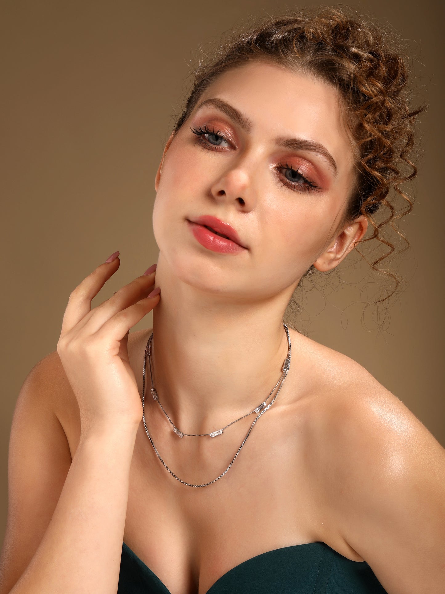 Impressive 2 Layered Silver Plated Zircon Necklace Chain