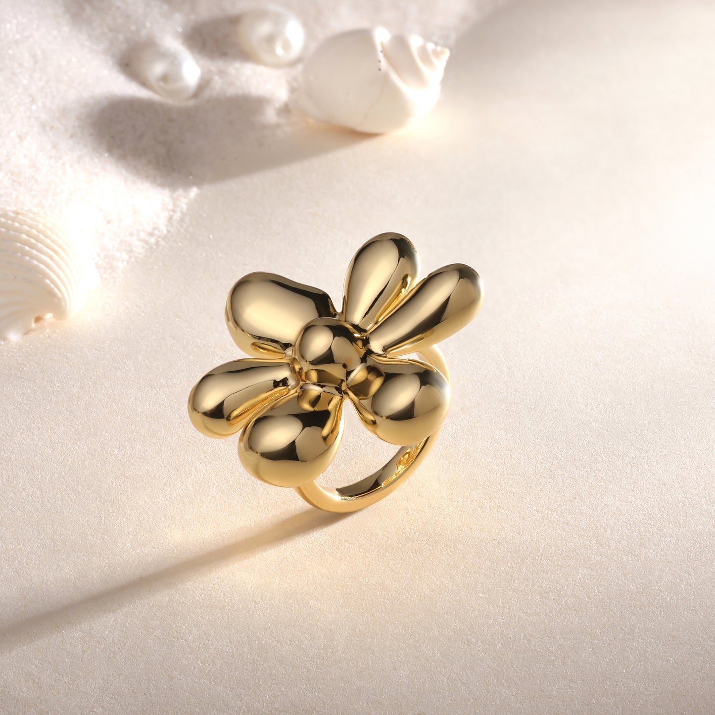 Trendy Flower Shape 18kt Gold Plated Adjustable Finger Ring
