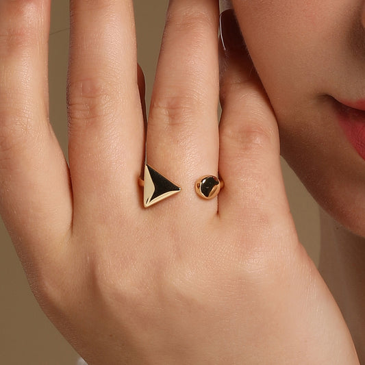 Arrowed 18kt Gold Plated Adjustable Finger Ring