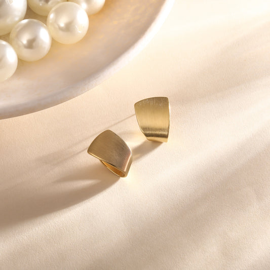 Wide Arc Form Design 18KT Gold Plated Stud Earring