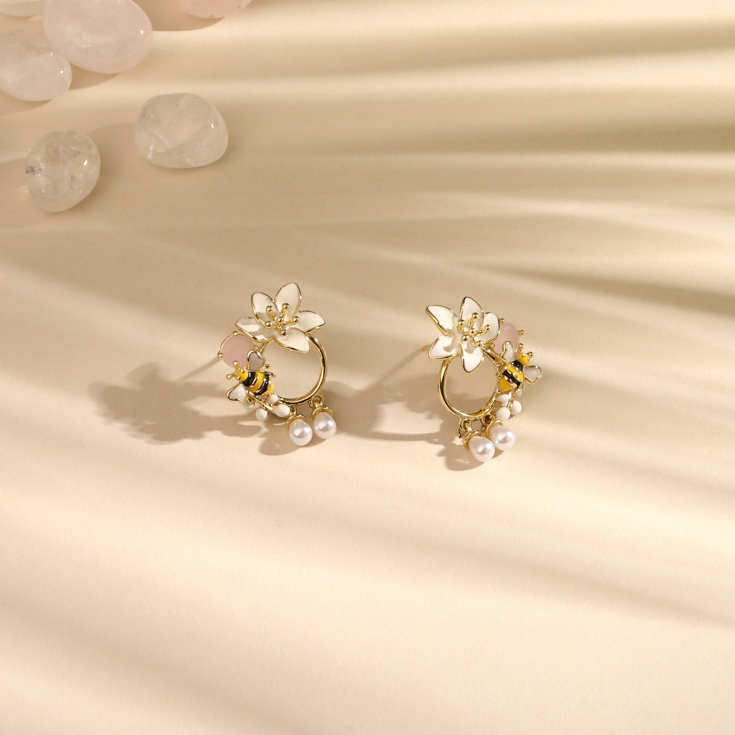 Bee Flower Design 18KT Gold Plated Pearl Dangle Earring