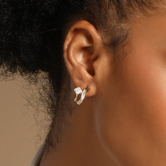 Bloom Crest Design 18KT Gold Plated Zircon Stud Earring