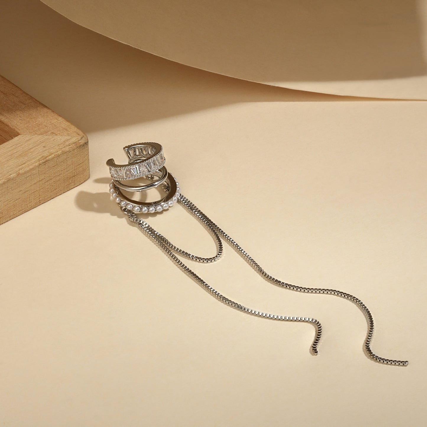 Round Shape 3 String Silver Plated Zircon Dangle Ear Cuff