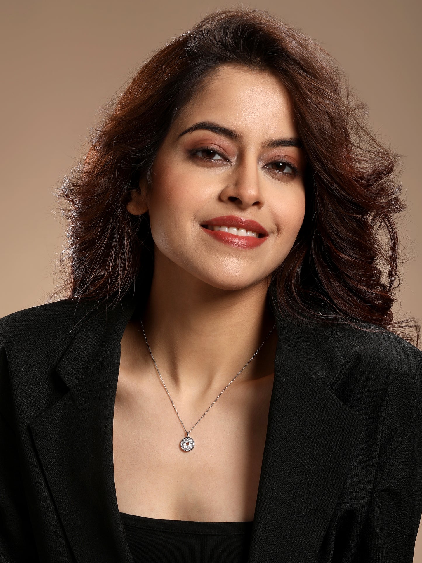 Geometric Round Shape Silver Plated Zircon Pendant Chain