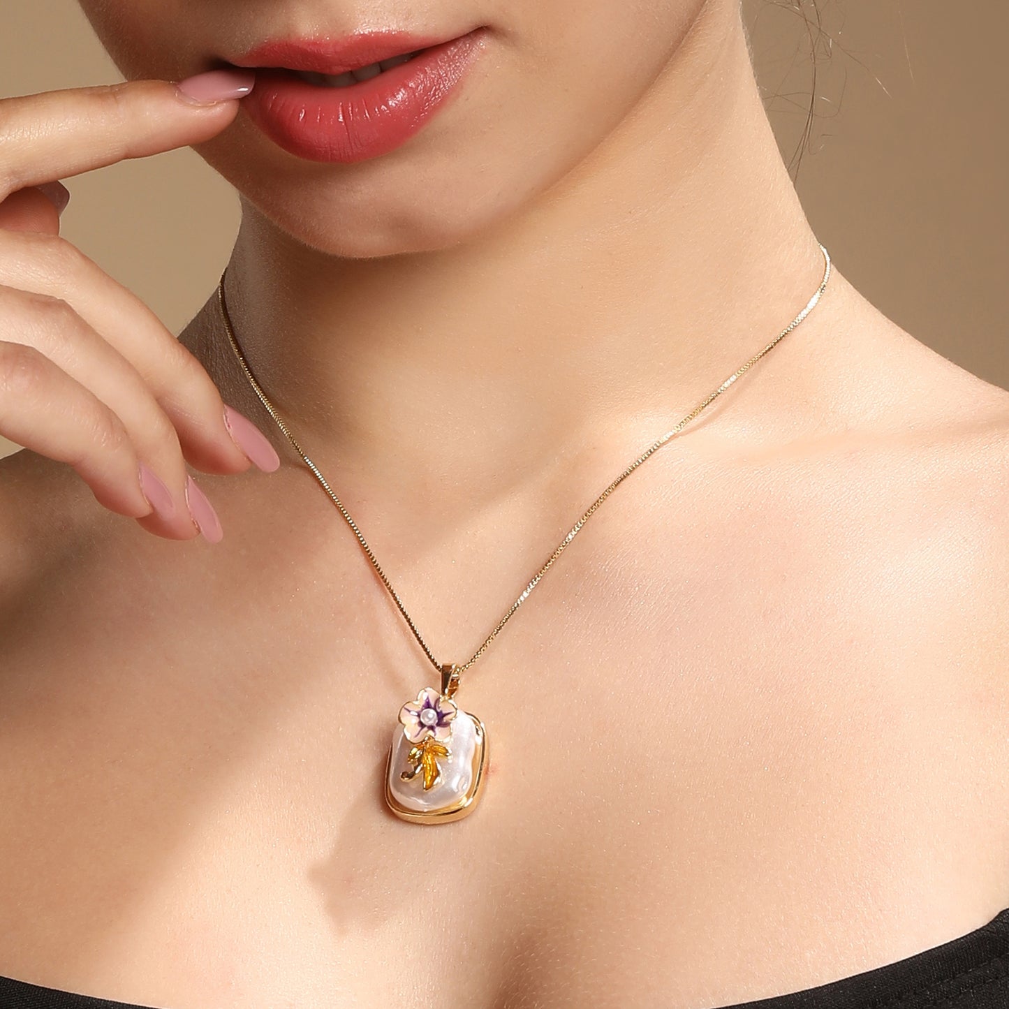 Pearl Blossom Floral 18KT Gold Plated Pendant Chain