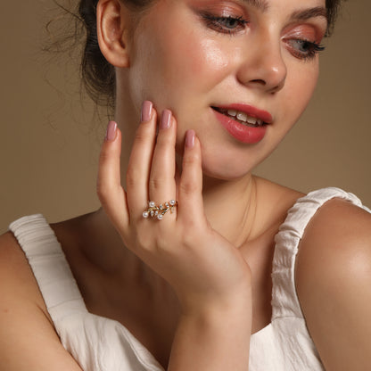 Freshwater Leaf 18kt Gold Plated Adjustable Pearl Finger Ring