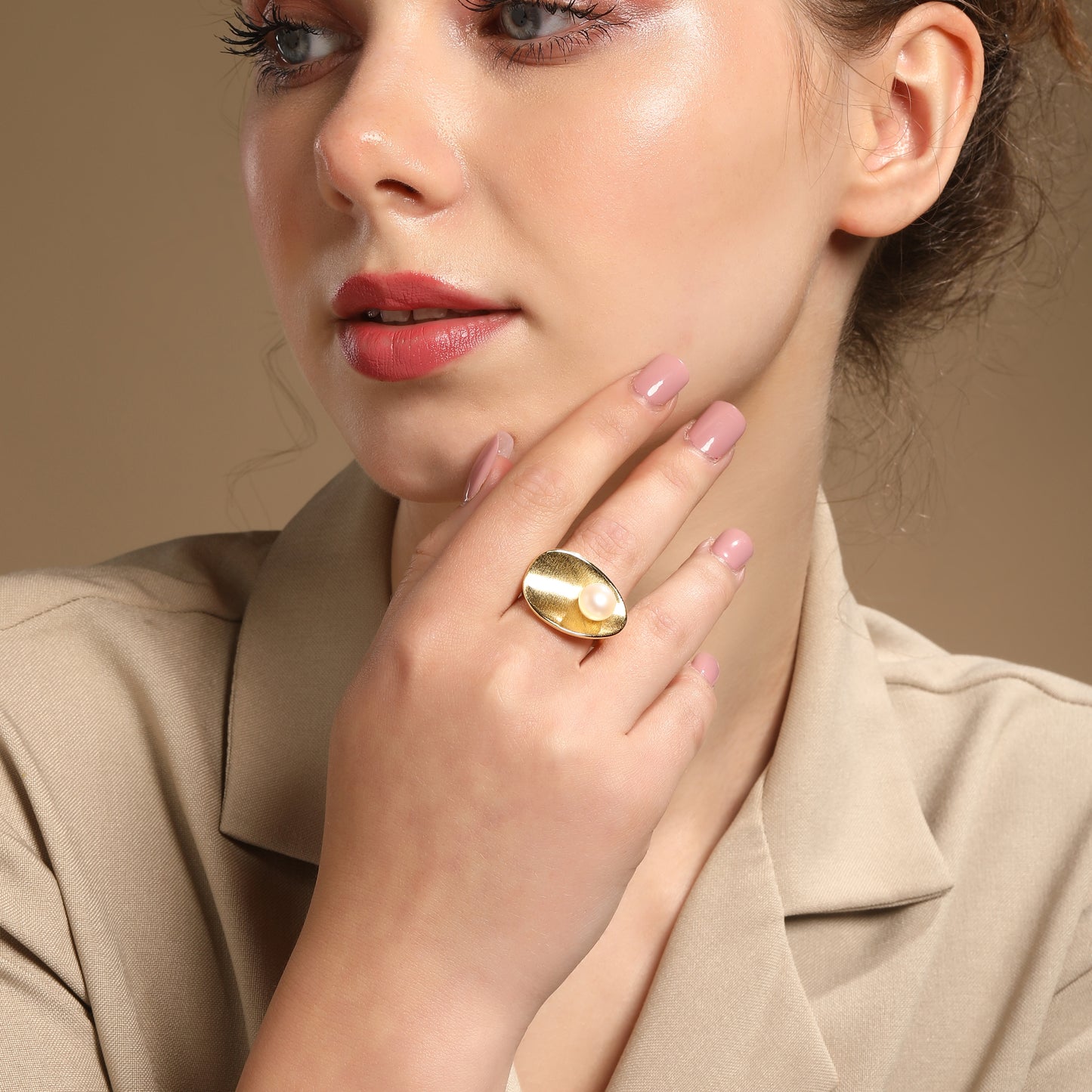 Cultured Freshwater Pearl 18kt Gold Plated Adjustable Finger Ring