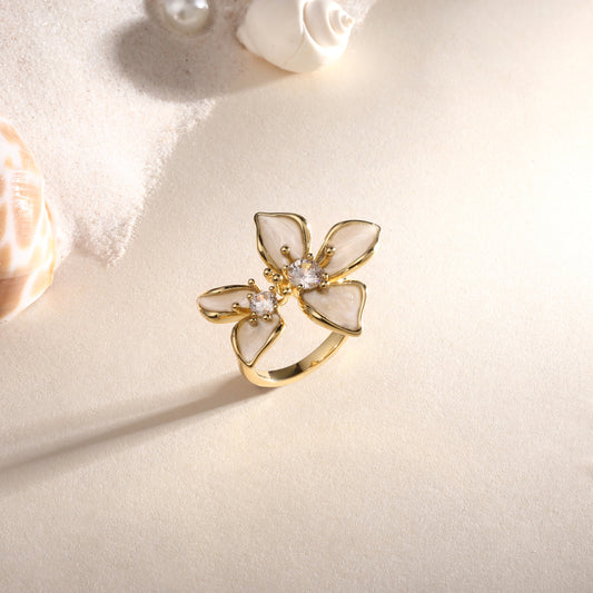 Flower Petal Shaped 18kt Gold Plated Adjustable Finger Ring