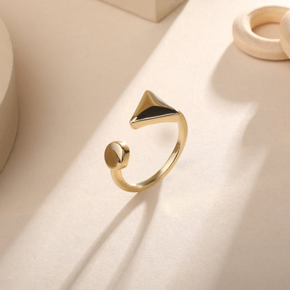 Arrowed 18kt Gold Plated Adjustable Finger Ring